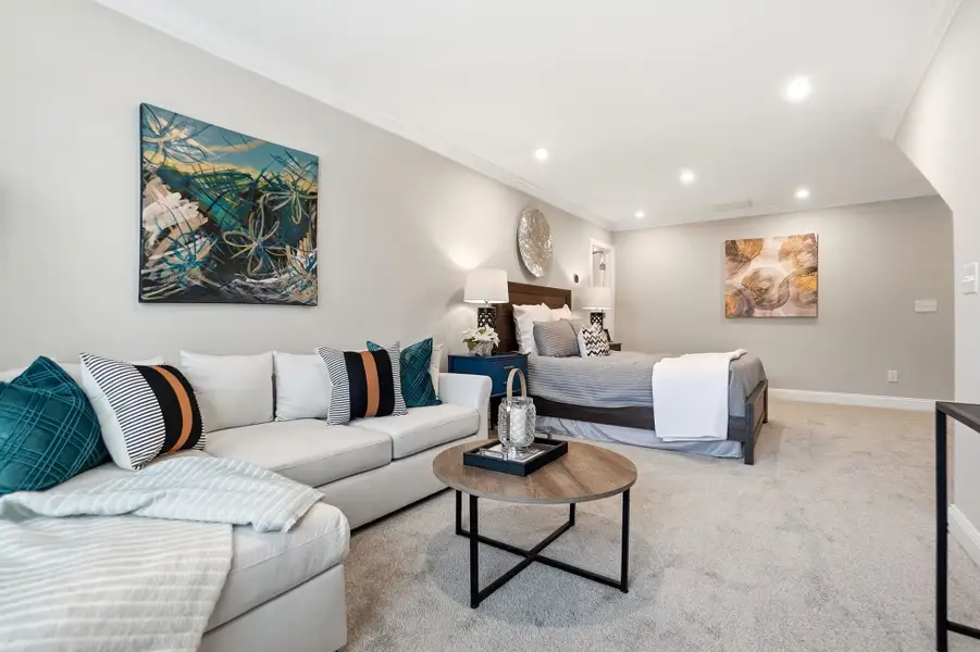 Furnished interior view inside a new home in The Townes at Wade Ardrey, Charlotte (Image 26). Furnished interior view inside a new home in The Townes at Wade Ardrey, Charlotte (Image 26).