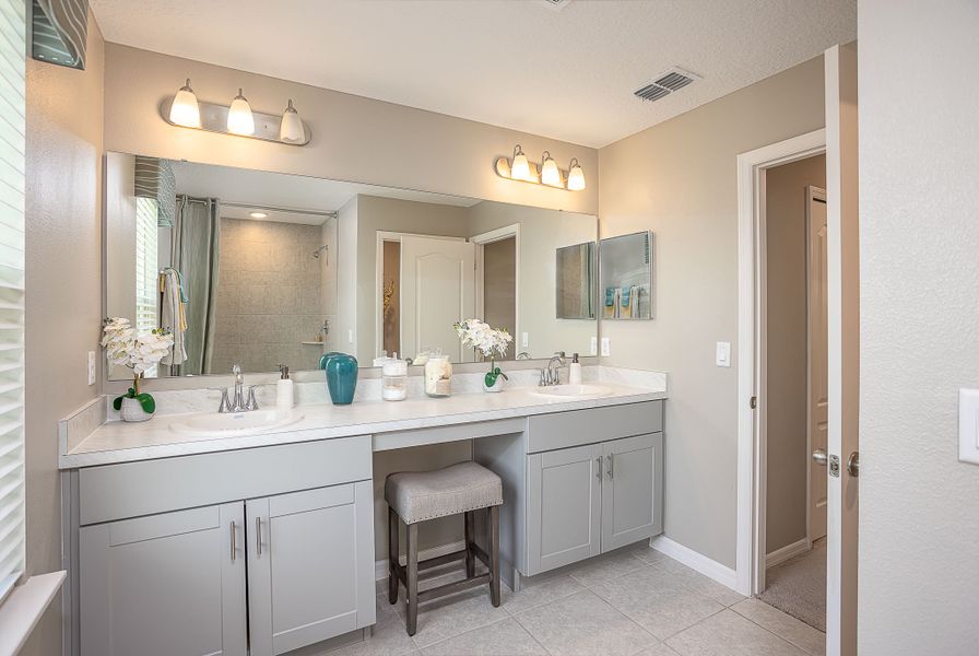 Representative furnished interior of a home built from the Sycamore by Maronda Homes in Woodland Ranch, Lake Wales (Image 23).