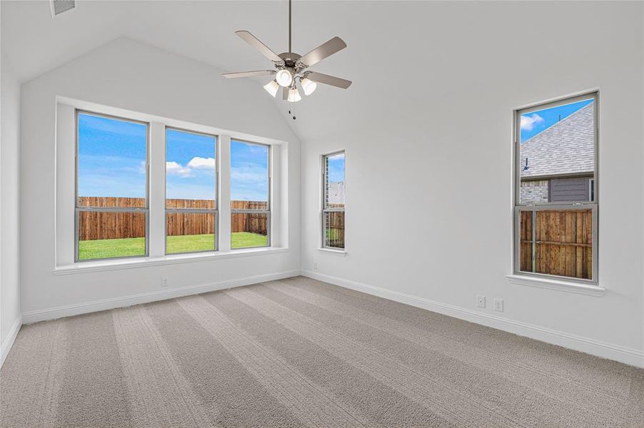 Spacious, unfurnished interior of a new home in Stone River Glen, Royse City (Image 31). Spacious, unfurnished interior of a new home in Stone River Glen, Royse City (Image 31).