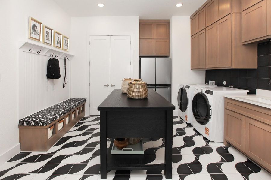 Furnished interior view inside a new home in , Georgetown (Image 21).