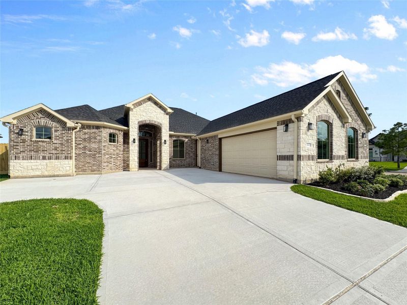 Similar front Elevation of a Home Built by TX Best Home Builders Similar front Elevation of a Home Built by TX Best Home Builders