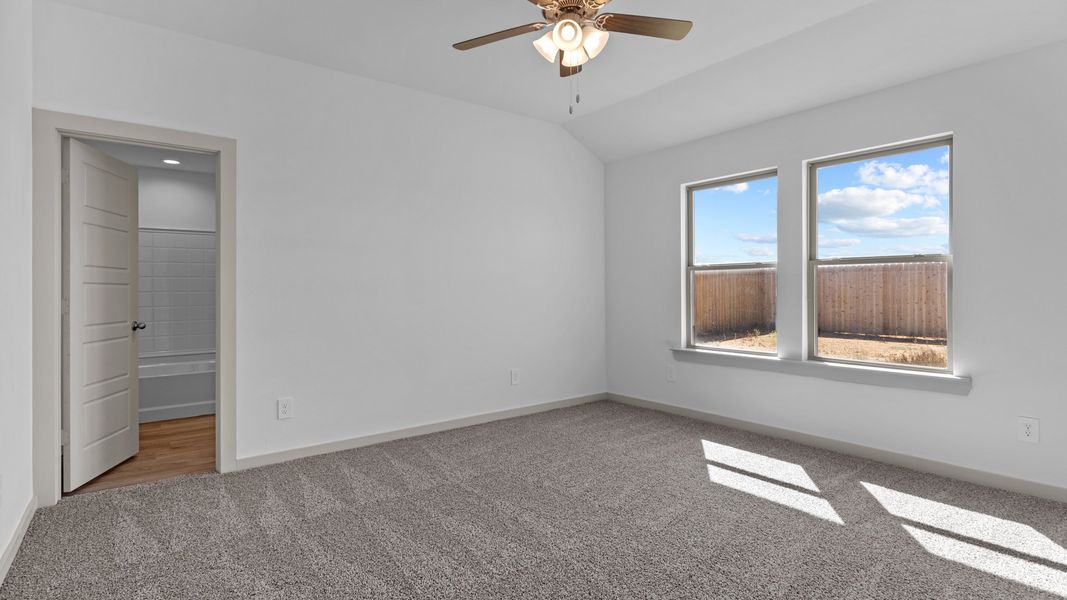 Representative unfurnished interior of a home built from the The Elgin by D.R. Horton in Allen Farms, Lubbock (Image 19).