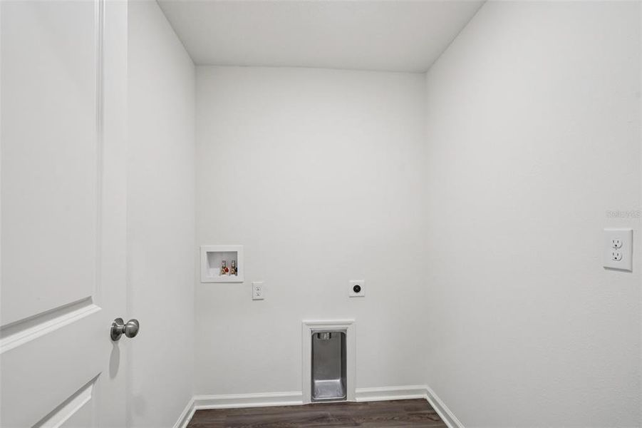 Spacious, unfurnished interior of a new home in Sable Run, Ocala (Image 19).