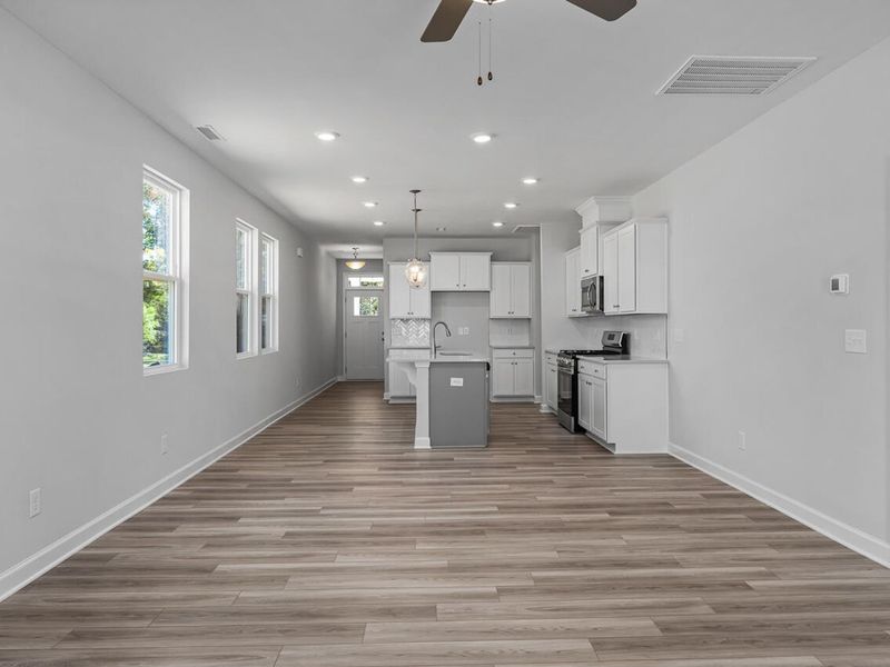 Spacious, unfurnished interior of a new home in Gregory Village, Lillington (Image 15). Spacious, unfurnished interior of a new home in Gregory Village, Lillington (Image 15).