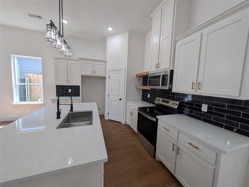 Furnished interior view inside a new home in , Greenville (Image 6).