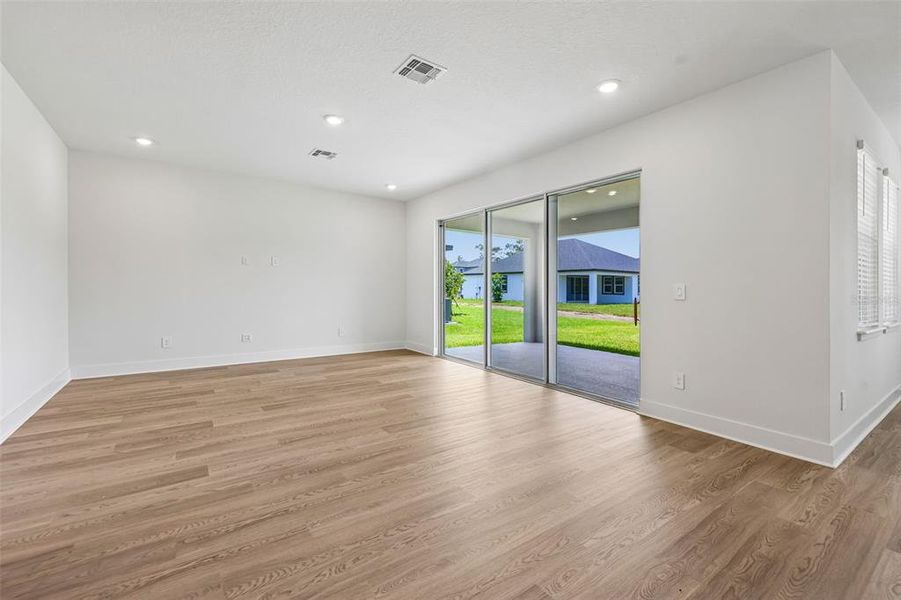 Spacious, unfurnished interior of a new home in Ridgehaven - Reserve Series, Ormond Beach (Image 36). Spacious, unfurnished interior of a new home in Ridgehaven - Reserve Series, Ormond Beach (Image 36).