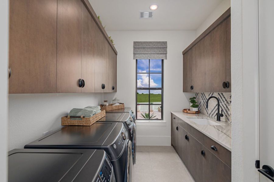 Representative furnished interior of a home built from the Montecito by Landon Homes in Fields - Brookside North, Frisco (Image 22).