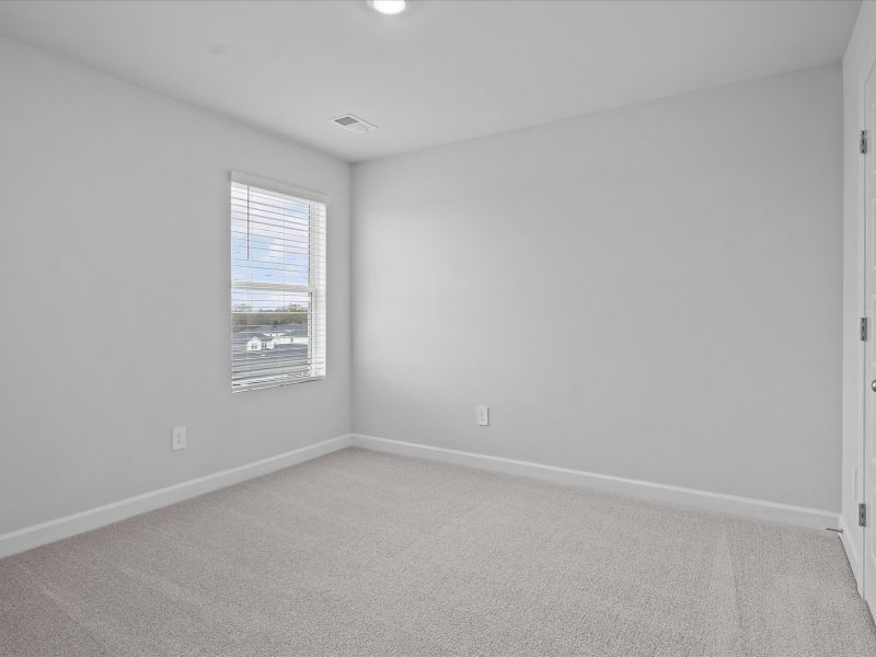 Spacious, unfurnished interior of a new home in Chatham Forest, Duncan (Image 16). Spacious, unfurnished interior of a new home in Chatham Forest, Duncan (Image 16).