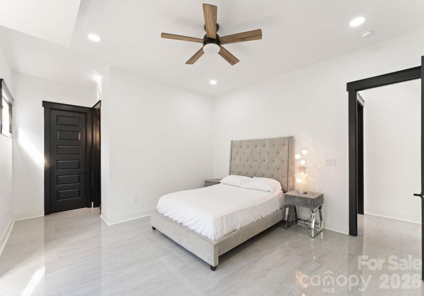 Furnished interior view inside a new home in , Statesville (Image 33).