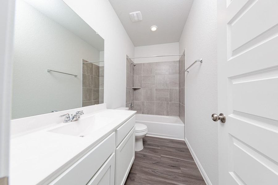 Furnished interior view inside a new home in Bluestem, Brookshire (Image 9).