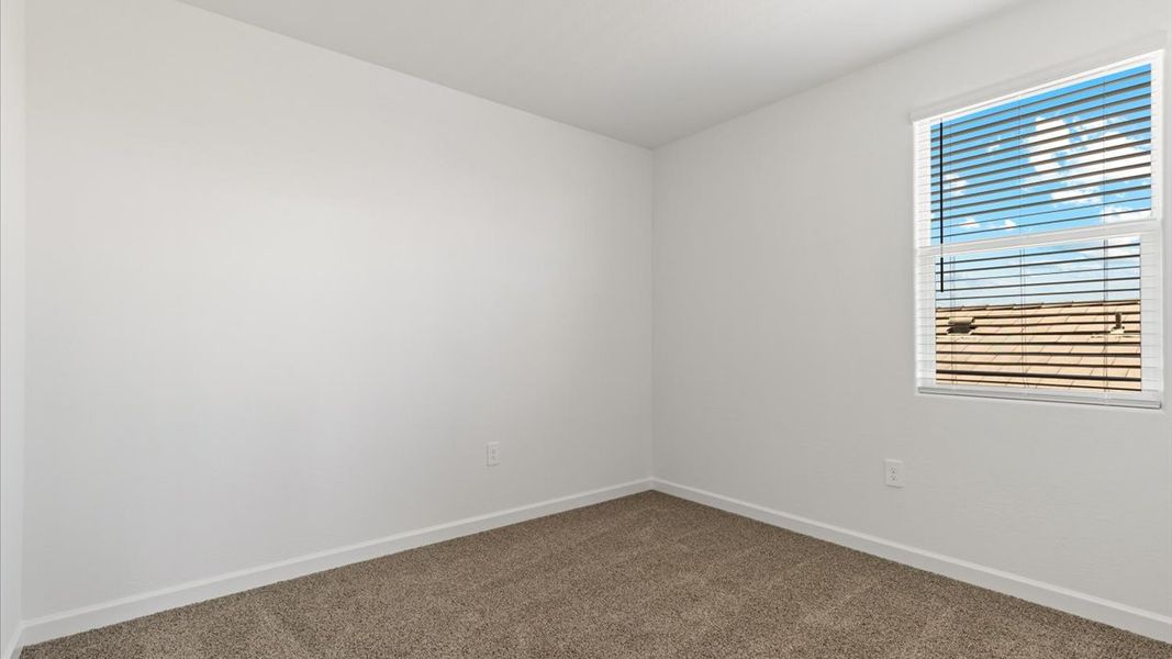 Spacious, unfurnished interior of a new home in Radiance at Superstition Vistas, Apache Junction (Image 29).