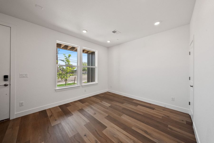 Spacious, unfurnished interior of a new home in Berkeley Villas, Denver (Image 23). Spacious, unfurnished interior of a new home in Berkeley Villas, Denver (Image 23).