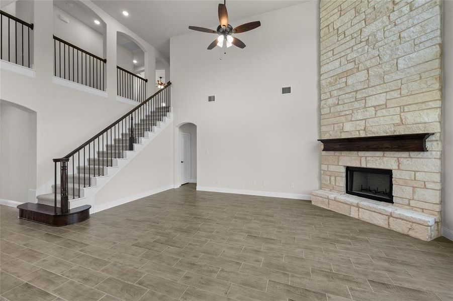 2473 Timber Hills Living Room1