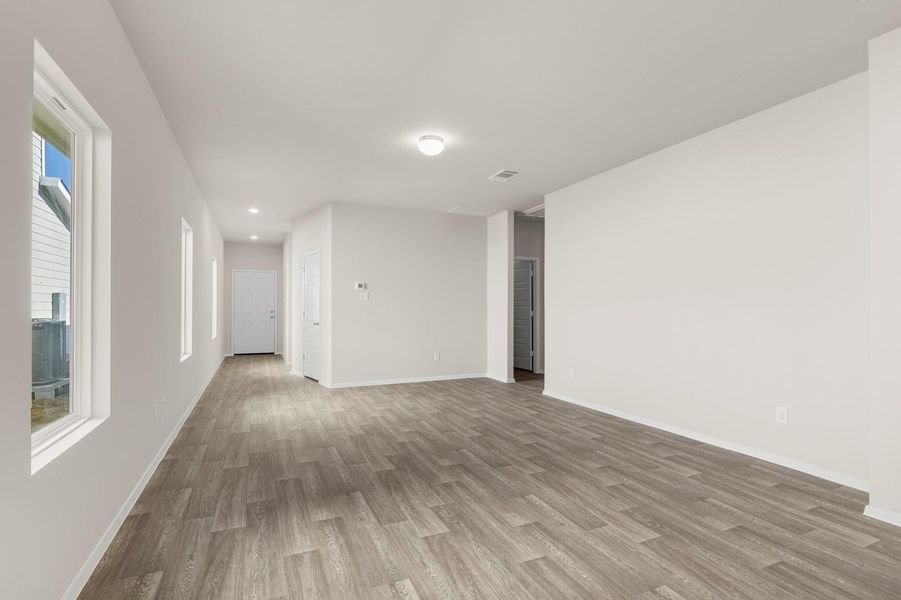 Spacious, unfurnished interior of a new home in Hymeadow, Maxwell (Image 26).