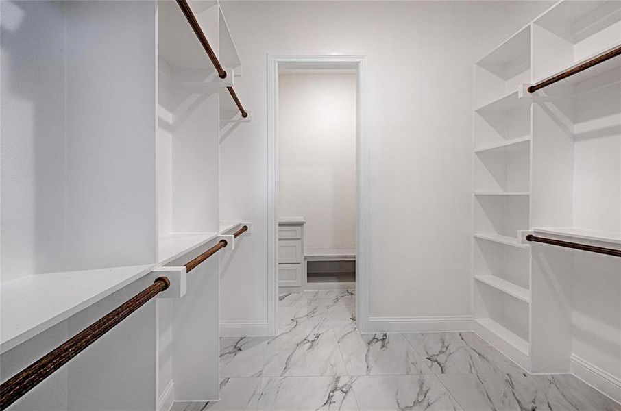 Image 37 of a home in .