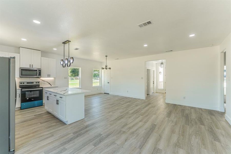 Furnished interior view inside a new home in , Sulphur Springs (Image 6). Furnished interior view inside a new home in , Sulphur Springs (Image 6).