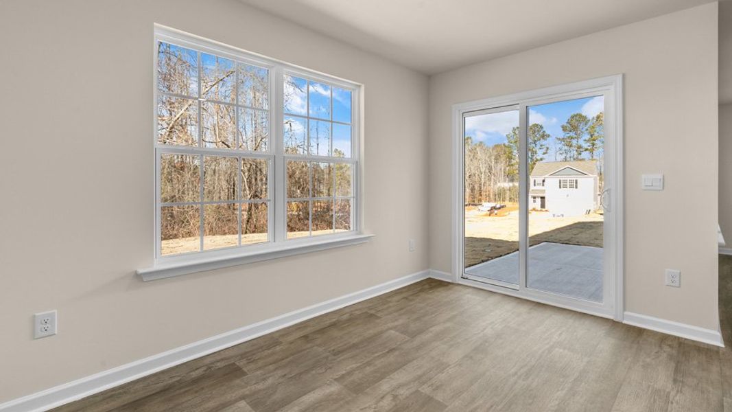 Spacious, unfurnished interior of a new home in Willow Mill, Thomasville (Image 14).