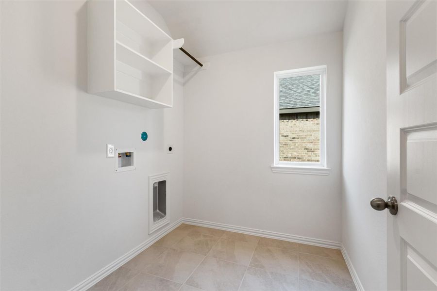 Spacious, unfurnished interior of a new home in Ellis Cove, Seabrook (Image 22). Spacious, unfurnished interior of a new home in Ellis Cove, Seabrook (Image 22).