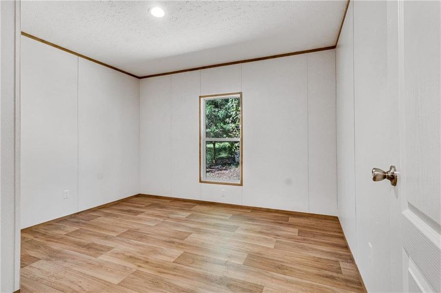 Spacious, unfurnished interior of a new home in , Villa Rica (Image 17).