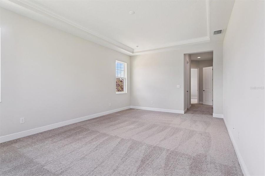 Spacious, unfurnished interior of a new home in Triple Creek, Riverview (Image 15).