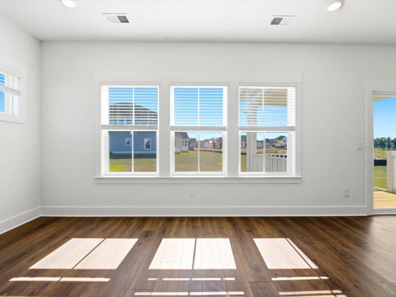 Spacious, unfurnished interior of a new home in The Coves at Lakes of Cane Bay II, Summerville (Image 20). Spacious, unfurnished interior of a new home in The Coves at Lakes of Cane Bay II, Summerville (Image 20).