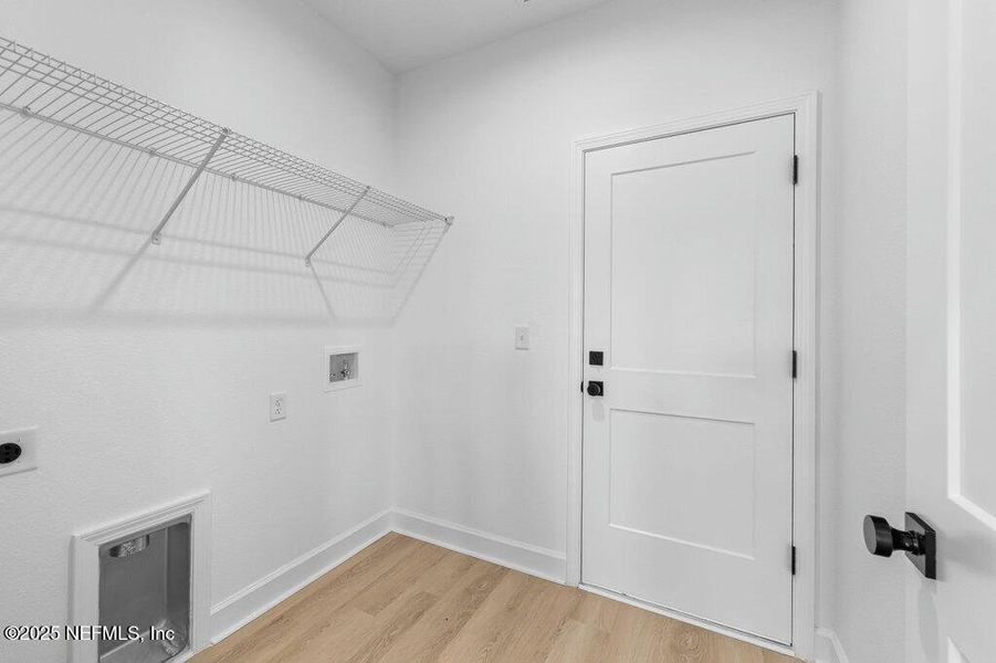 Spacious, unfurnished interior of a new home in , Glen St. Mary (Image 33).