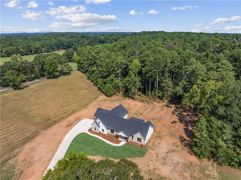 Image 34 of a home in .
