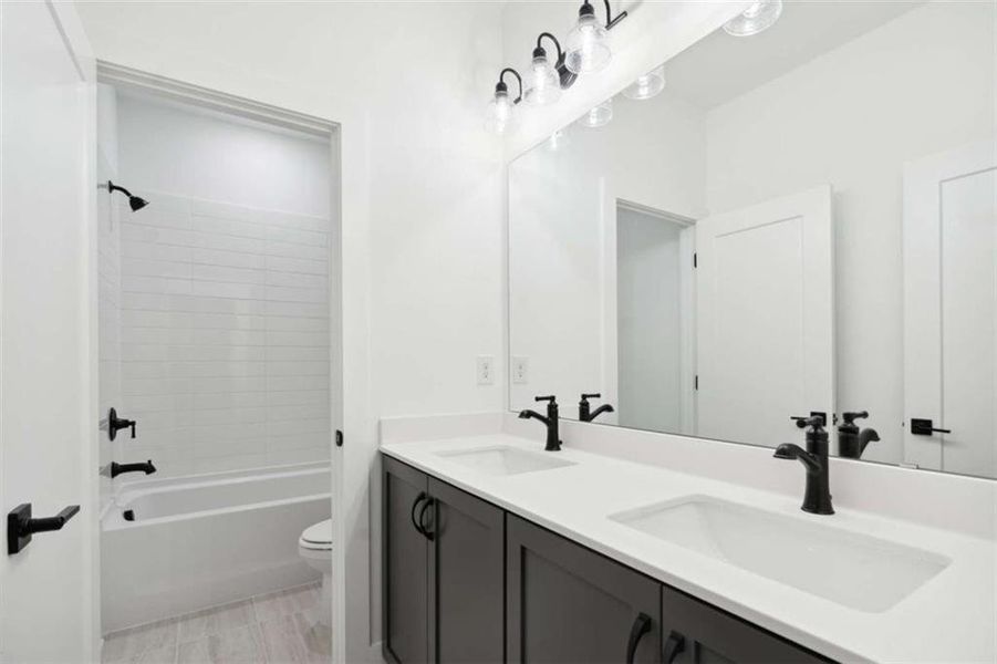 Furnished interior view inside a new home in Ellis, Marietta (Image 8).