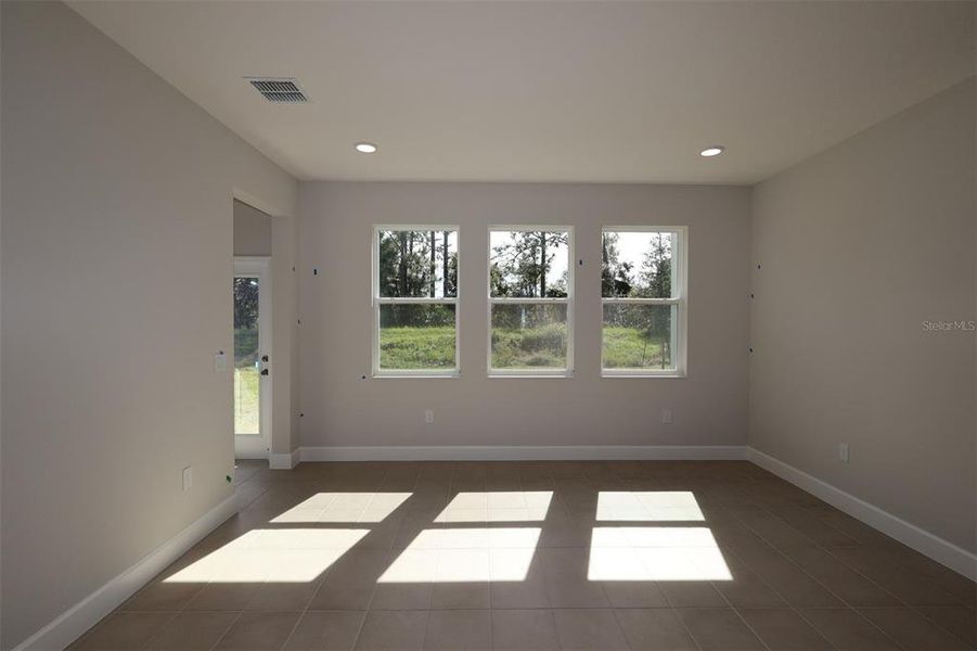 Spacious, unfurnished interior of a new home in Eden at Crossprairie, St. Cloud (Image 17). Spacious, unfurnished interior of a new home in Eden at Crossprairie, St. Cloud (Image 17).