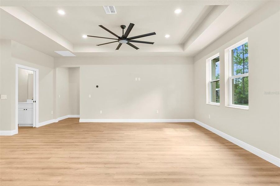 Spacious, unfurnished interior of a new home in , Weeki Wachee (Image 33). Spacious, unfurnished interior of a new home in , Weeki Wachee (Image 33).