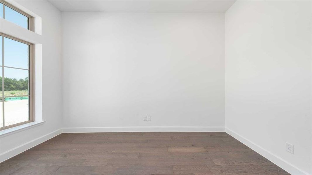 Spacious, unfurnished interior of a new home in Terraces 72', Rockwall (Image 20). Spacious, unfurnished interior of a new home in Terraces 72', Rockwall (Image 20).