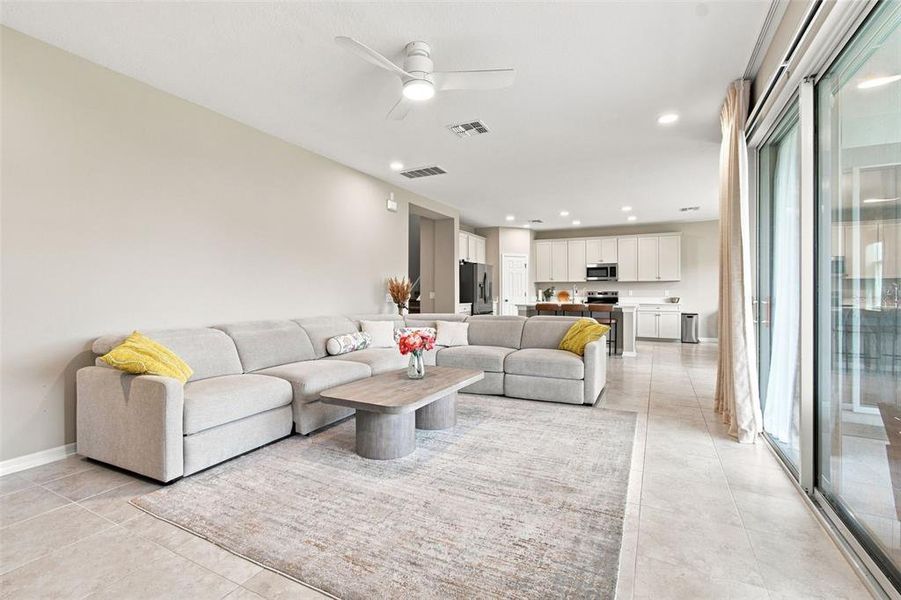 Furnished interior view inside a new home in Epperson, Wesley Chapel (Image 33). Furnished interior view inside a new home in Epperson, Wesley Chapel (Image 33).