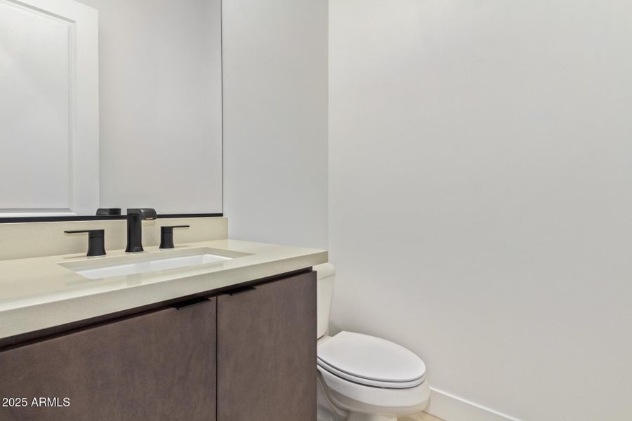 Powder Room Powder Room