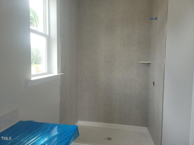 Image 79 of a home in Tobacco Road.