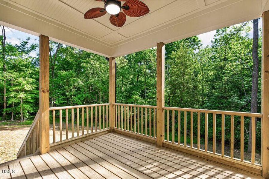 037-680x453-screen-porch