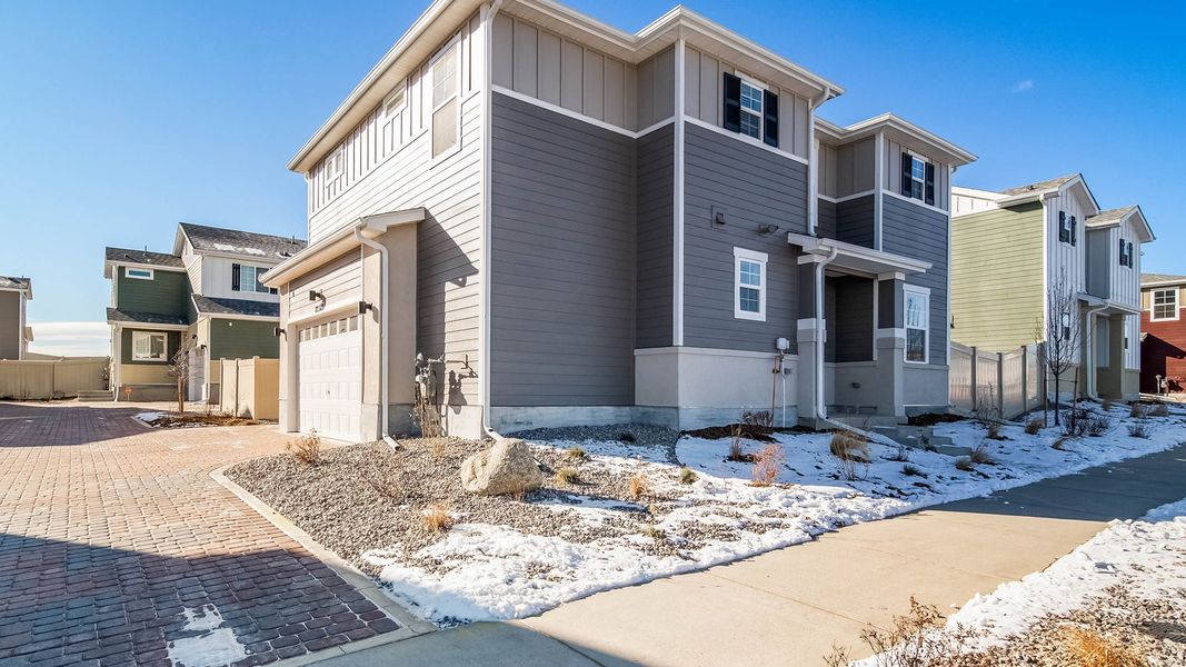 Image 40 of a home in Green Valley Ranch.