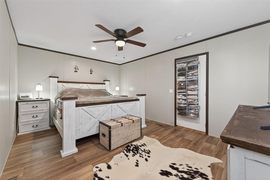 Furnished interior view inside a new home in , Cleveland (Image 43). Furnished interior view inside a new home in , Cleveland (Image 43).