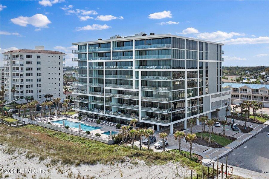 Condo located in Jacksonville Beach, FL showcasing its design and architecture (Image 29). Condo located in Jacksonville Beach, FL showcasing its design and architecture (Image 29).