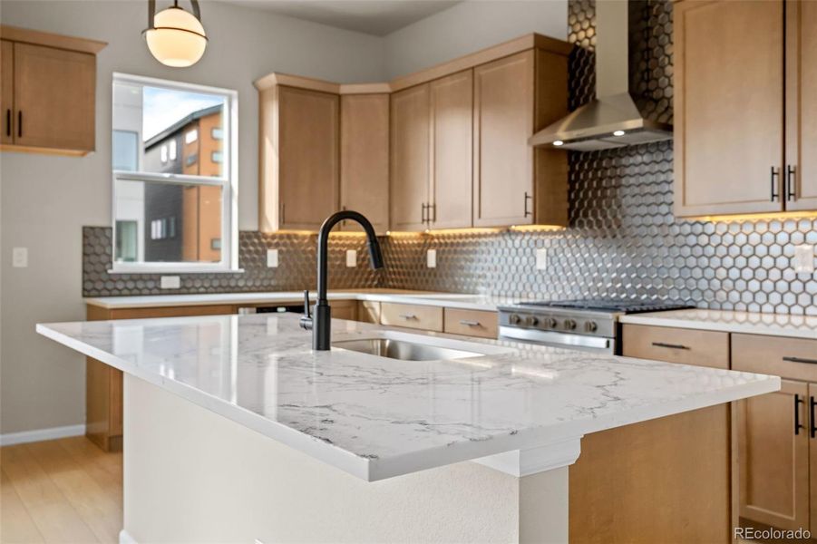 Close-up of interior finishes inside a home in Baseline, Broomfield (Image 19).