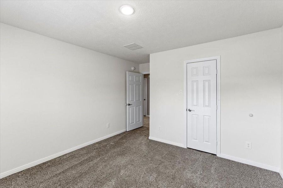 Spacious, unfurnished interior of a new home in , League City (Image 29). Spacious, unfurnished interior of a new home in , League City (Image 29).