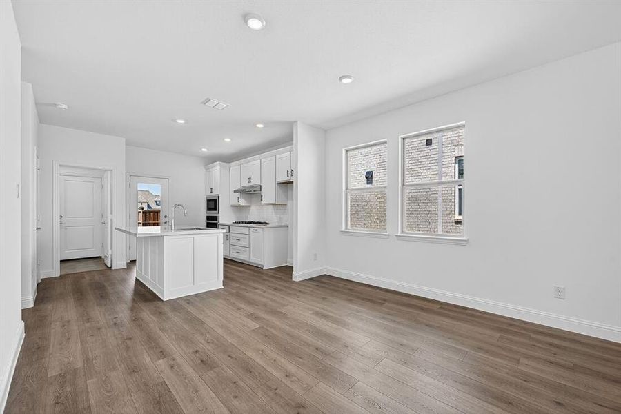 3120 Winecup Road - Ready Now!