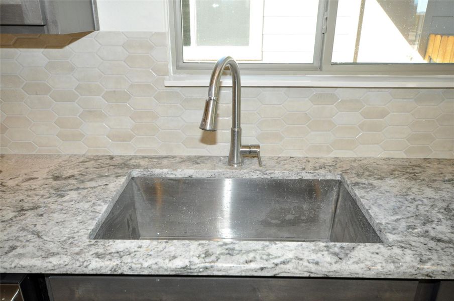 Close-up of interior finishes inside a home in Pedregal, League City (Image 18).