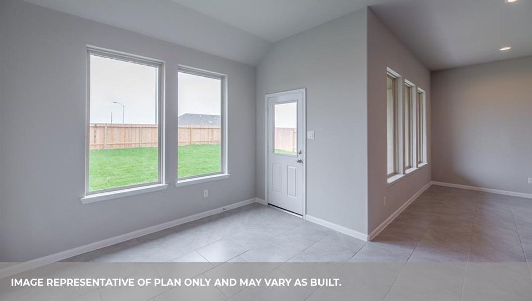 Representative unfurnished interior of a home built from the Fannin by D.R. Horton in Westwood, League City (Image 10).