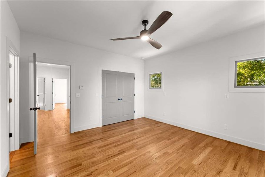 Spacious, unfurnished interior of a new home in , Atlanta (Image 30). Spacious, unfurnished interior of a new home in , Atlanta (Image 30).