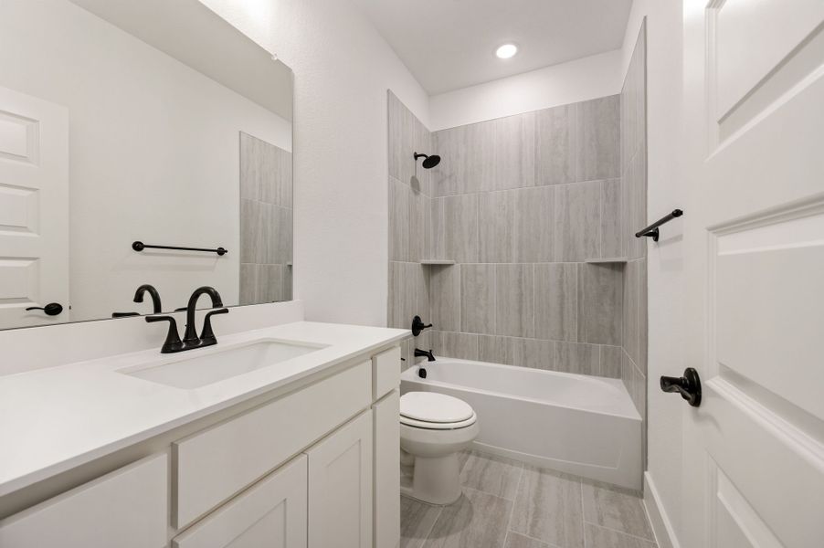 Furnished interior view inside a new home in Parks of Aledo, Aledo (Image 19).