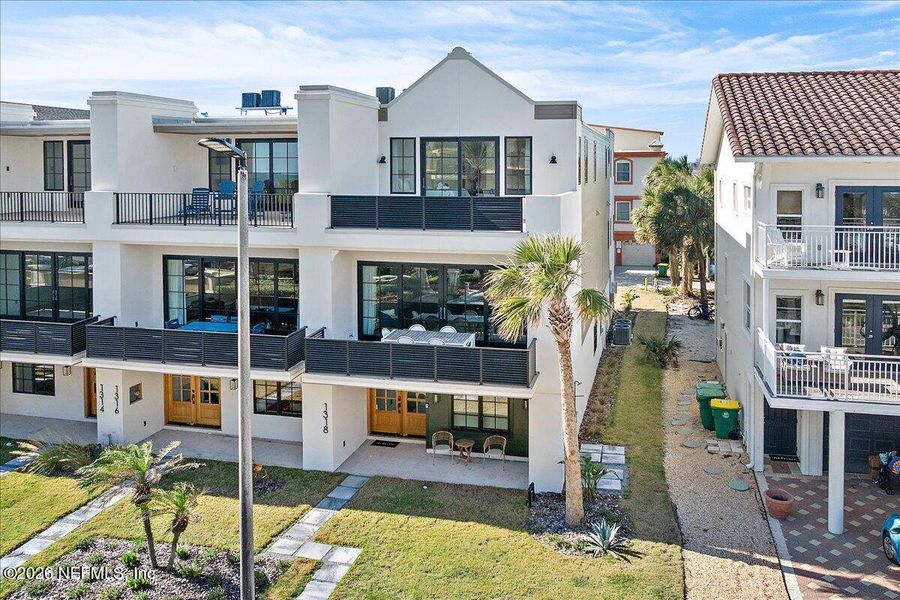 Image 40 of a home in .