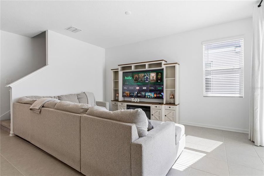 Furnished interior view inside a new home in Wellness Ridge, Clermont (Image 14).