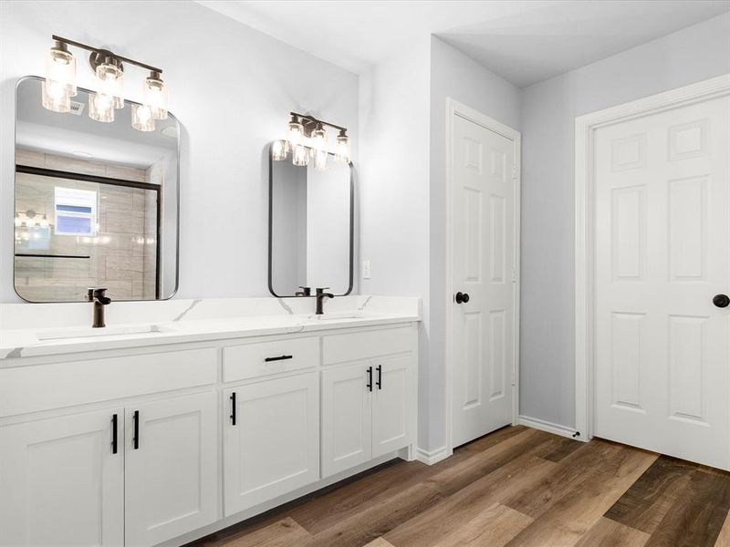 Furnished interior view inside a new home in , Fort Worth (Image 19). Furnished interior view inside a new home in , Fort Worth (Image 19).