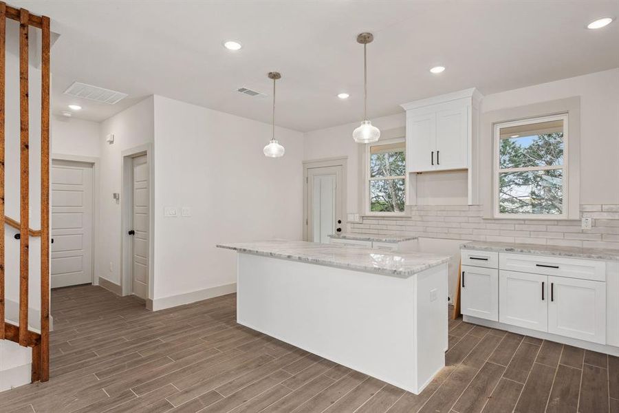 Furnished interior view inside a new home in Canyon Creek, Granbury (Image 6).
