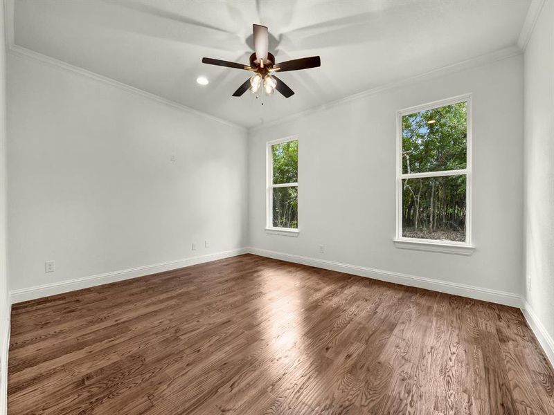 Spacious, unfurnished interior of a new home in , Weatherford (Image 32).